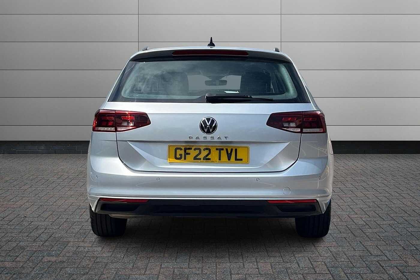 Volkswagen Passat 1.5 TSI EVO SE Nav Estate 5dr Petrol DSG Euro 6 (s/s) (150 ps)