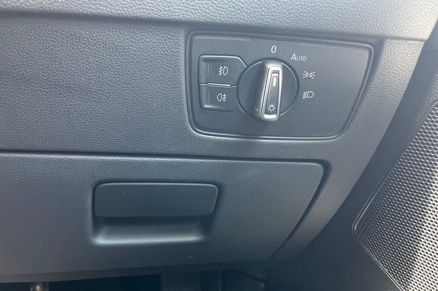 Volkswagen Passat 1.5 TSI EVO SE Nav Estate 5dr Petrol DSG Euro 6 (s/s) (150 ps)