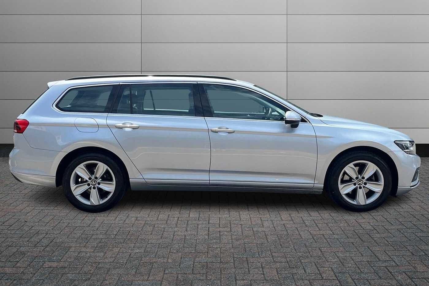 Volkswagen Passat 1.5 TSI EVO SE Nav Estate 5dr Petrol DSG Euro 6 (s/s) (150 ps)
