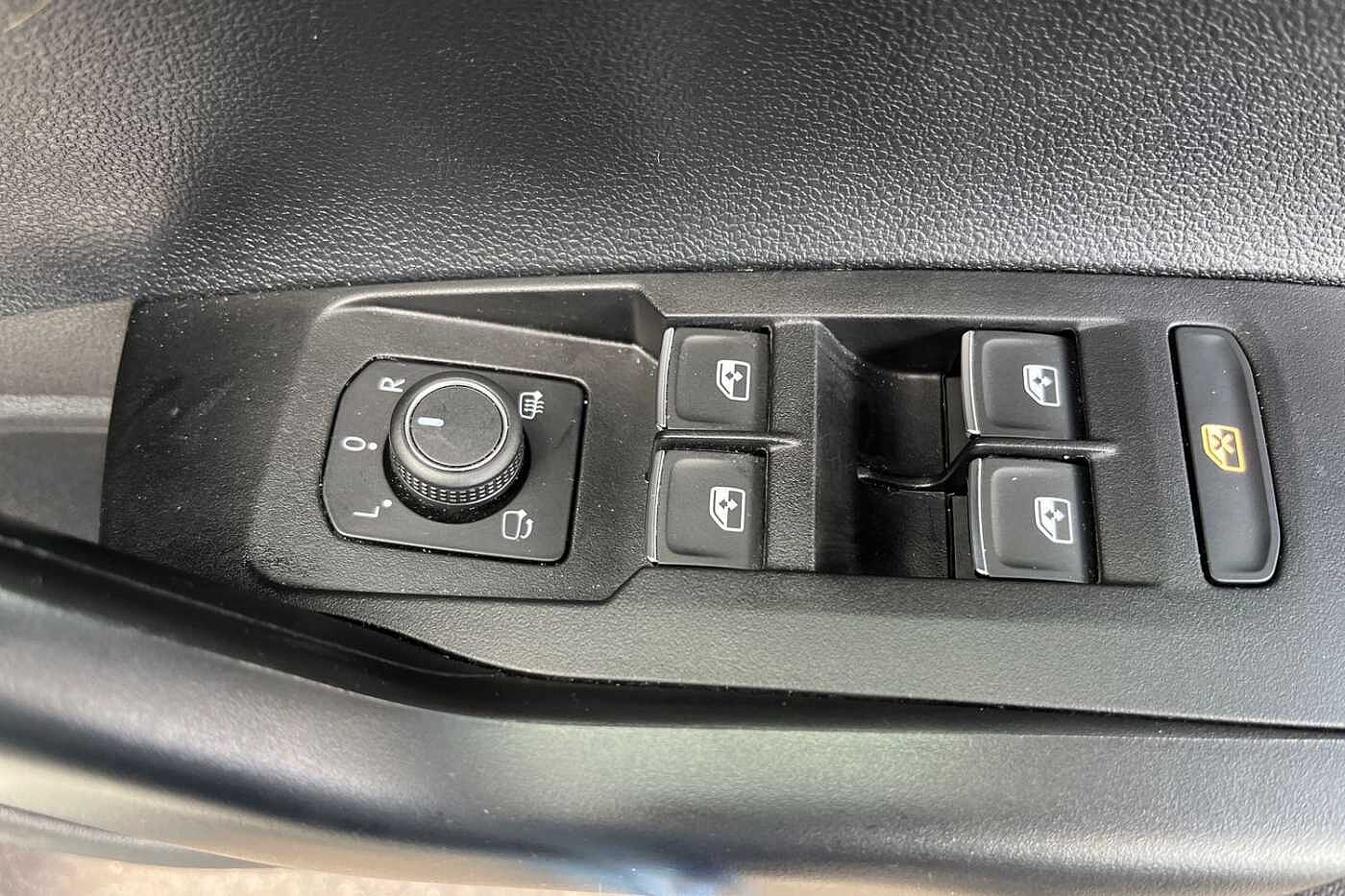 Volkswagen Polo 1.0 TSI R-Line Hatchback 5dr Petrol Manual Euro 6 (s/s) (95 ps)
