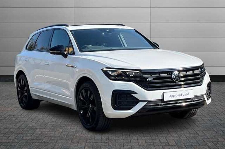 Volkswagen Touareg 3.0 TDI V6 Black Edition SUV 5dr Diesel Tiptronic 4Motion Euro 6 (s/s) (286 ps)